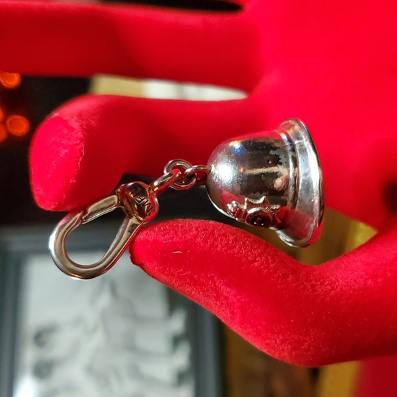 My Flat in London - Bobby Helmet - Charm - Brighton - MFIL - Picture 13 of 15